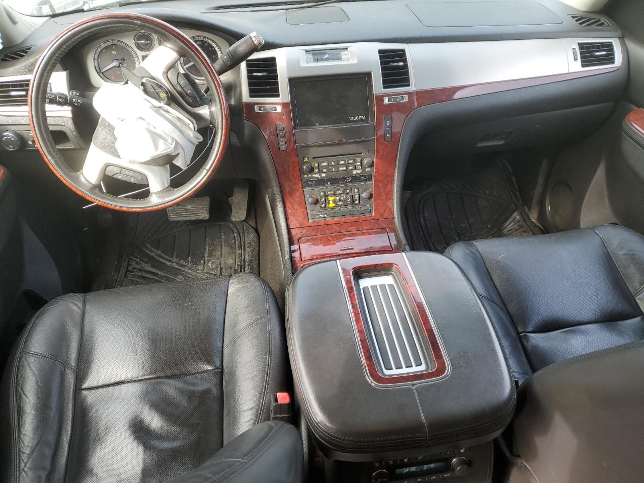2012 Cadillac Escalade - Image 8