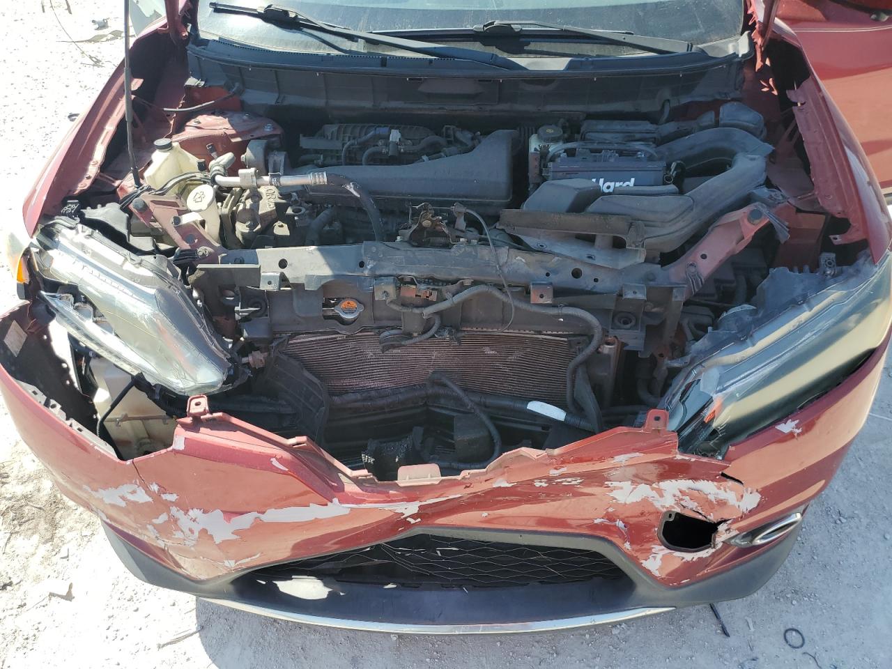 2015 Nissan Rogue - Image 12