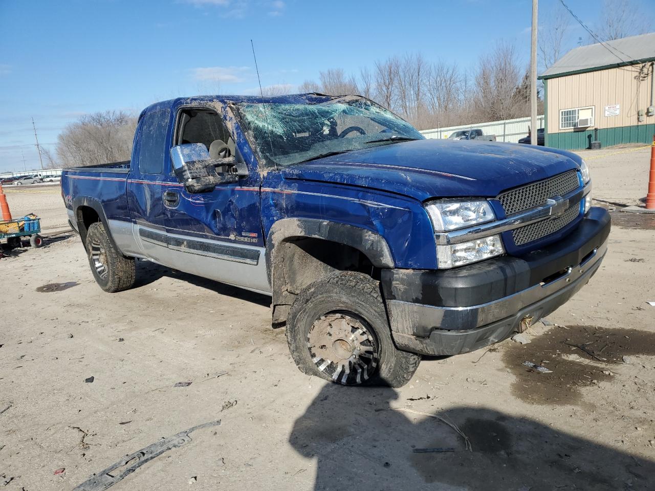 2004 Chevrolet Silverado - Image 4
