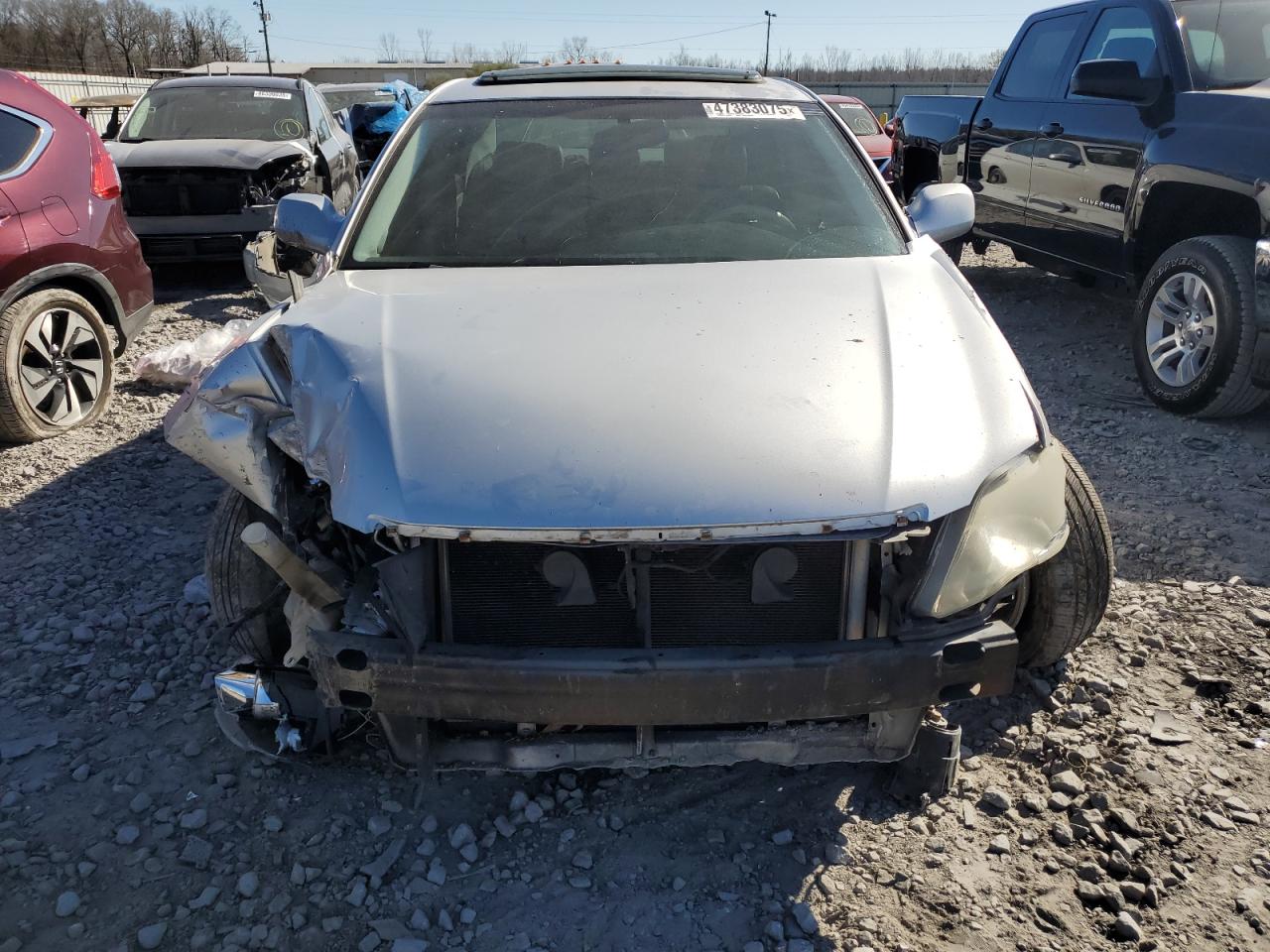 2007 Toyota Avalon - Image 5