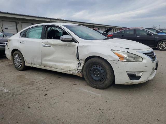 Седаны NISSAN ALTIMA 2015 Белый