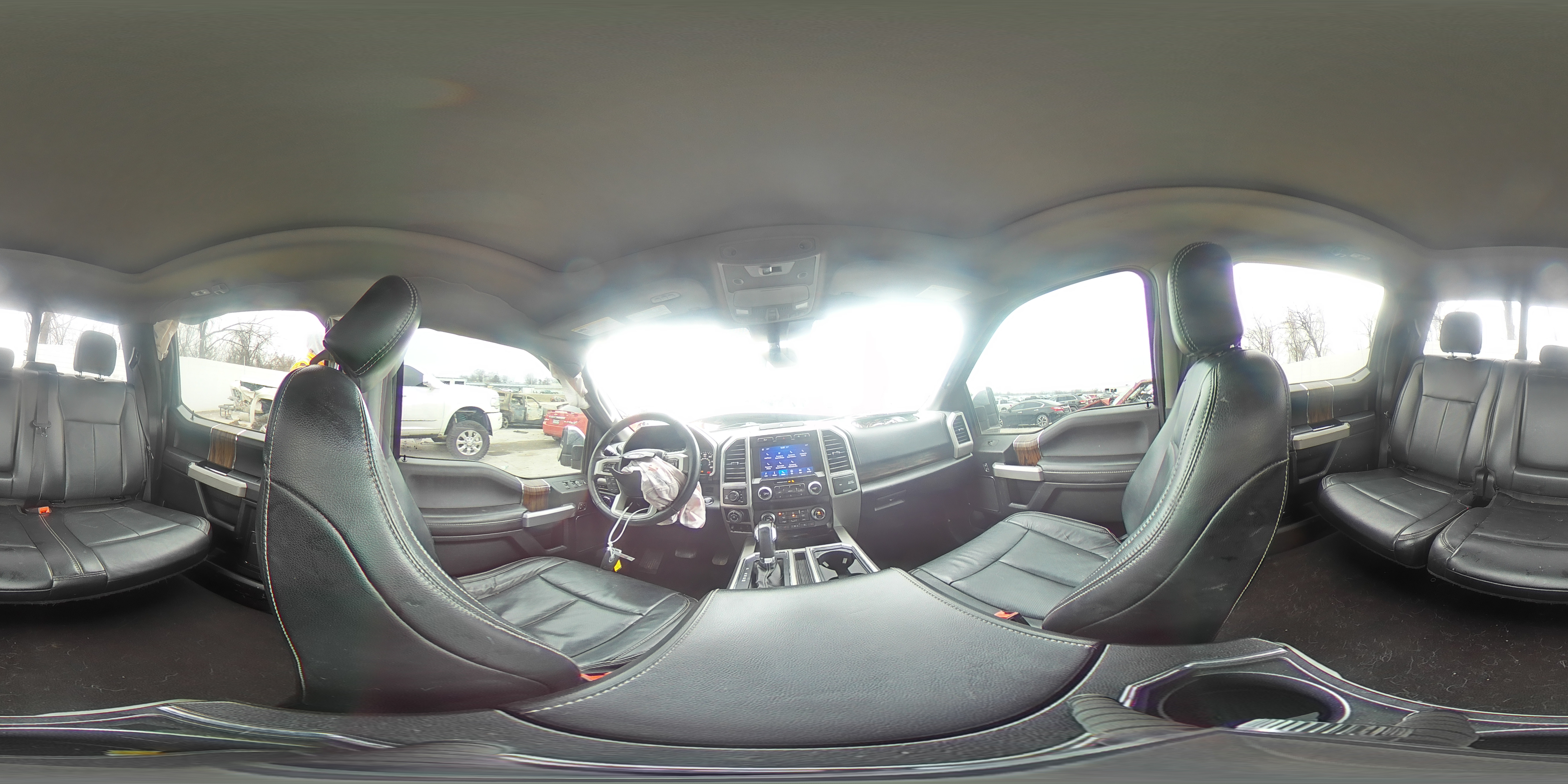2020 Ford F-150 - Image 13