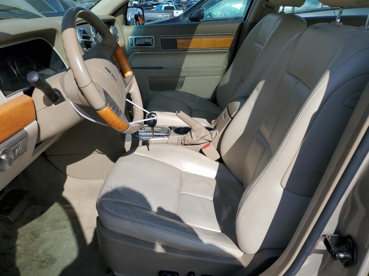 2006 Lincoln Zephyr - Image 7