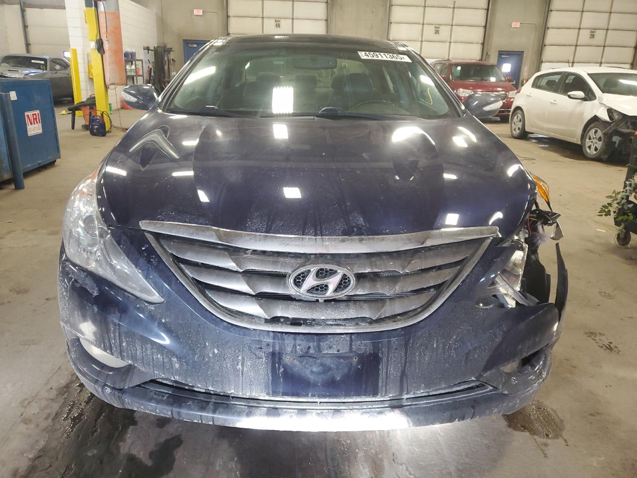 2013 Hyundai Sonata - Image 5