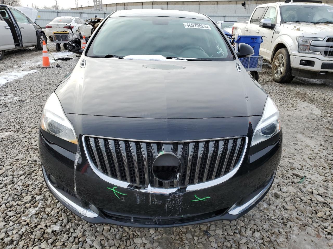 2016 Buick Regal - Image 5