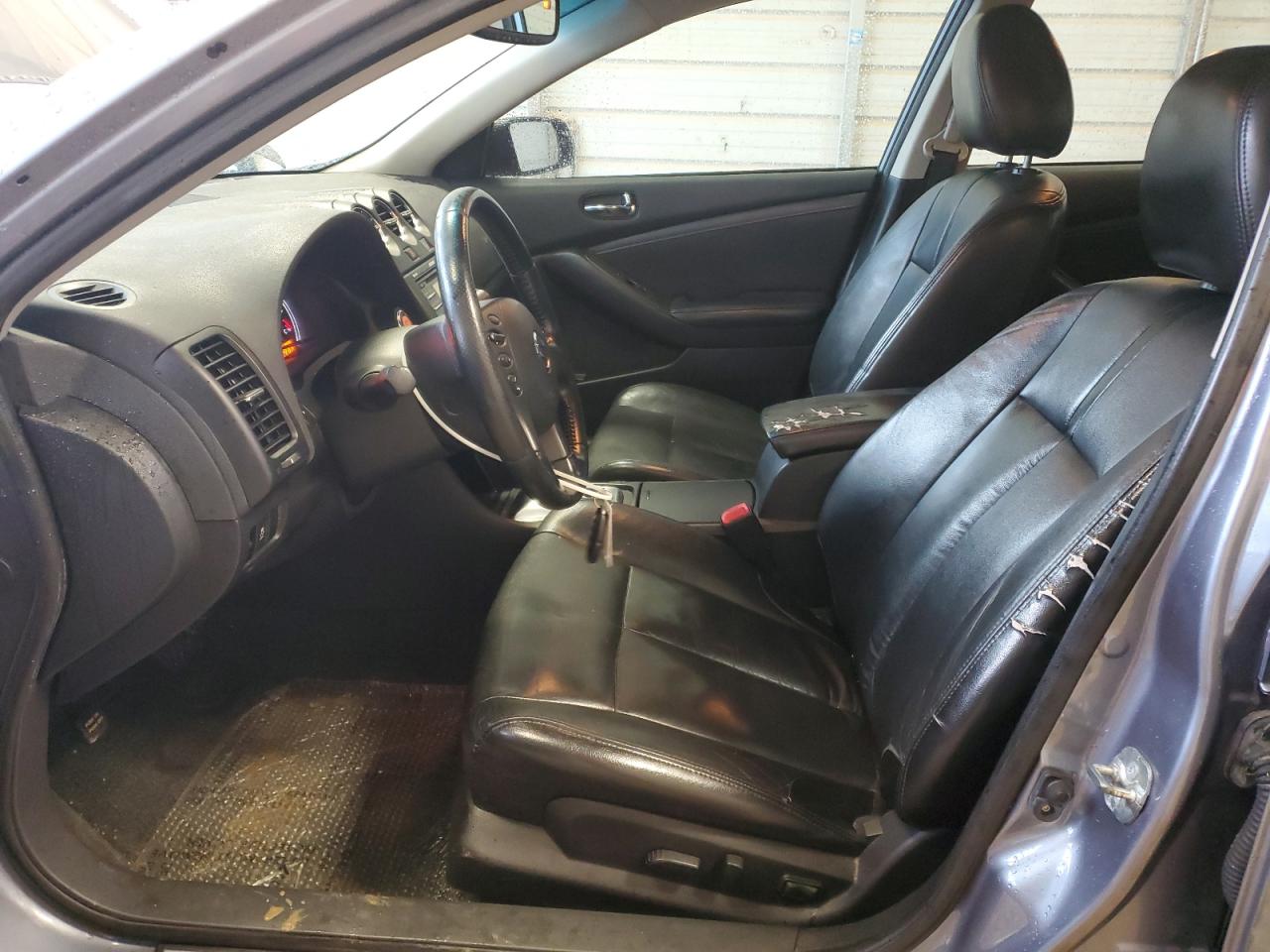 2012 Nissan Altima - Image 7