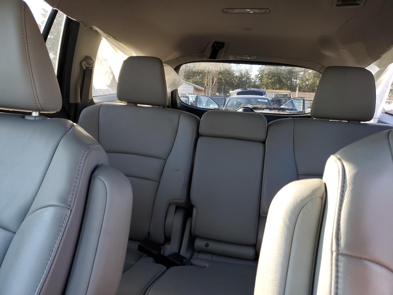 2018 Honda Pilot - Image 10