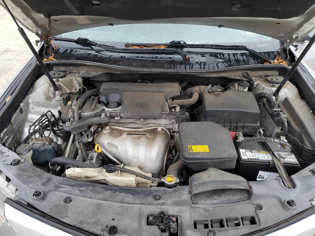 2012 Toyota Camry - Image 11