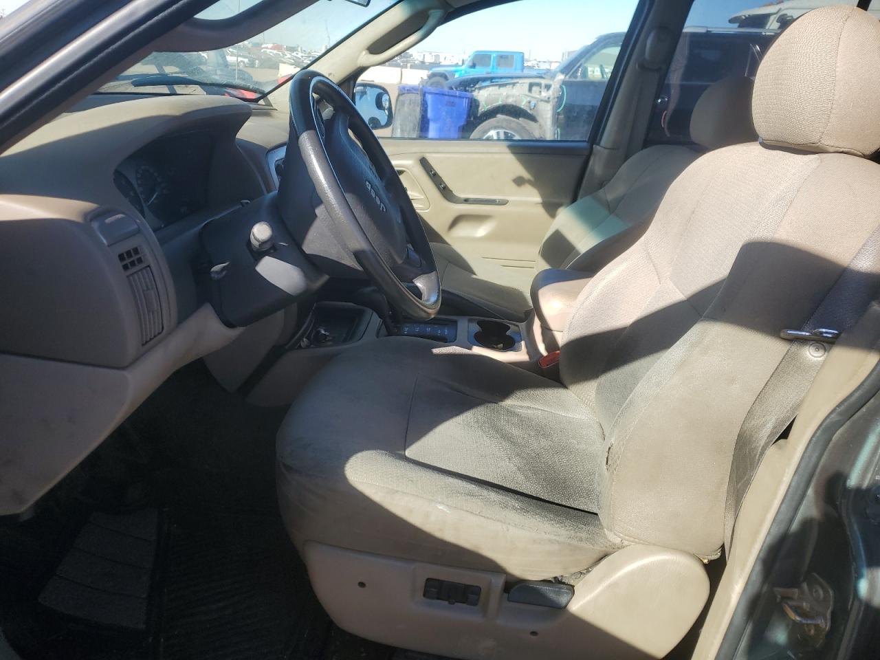 2002 Jeep Grand Cherokee - Image 7