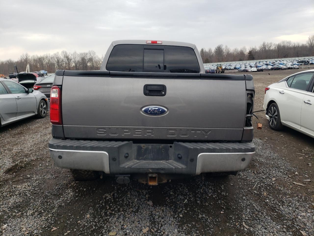 2011 Ford F250 - Image 6