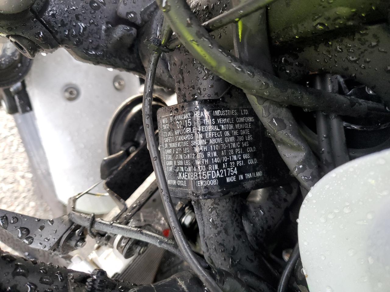 2015 Kawasaki Ex300 B VIN: JKAEX8B15FDA21754 Lot: 45235175