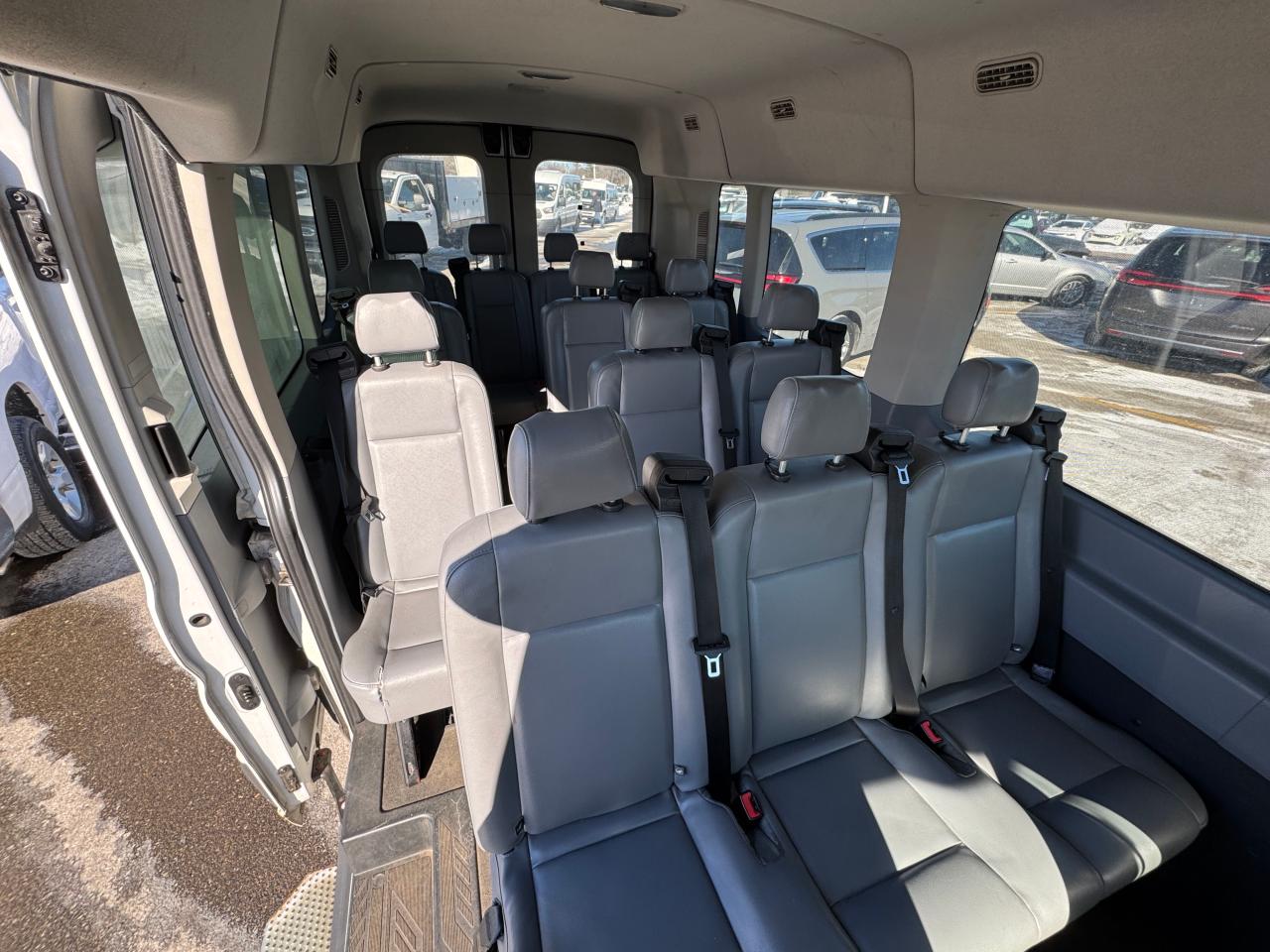 2015 Ford Transit - Image 6