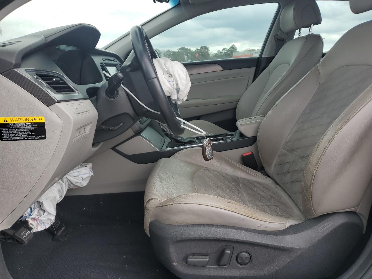 2016 Hyundai Sonata - Image 7