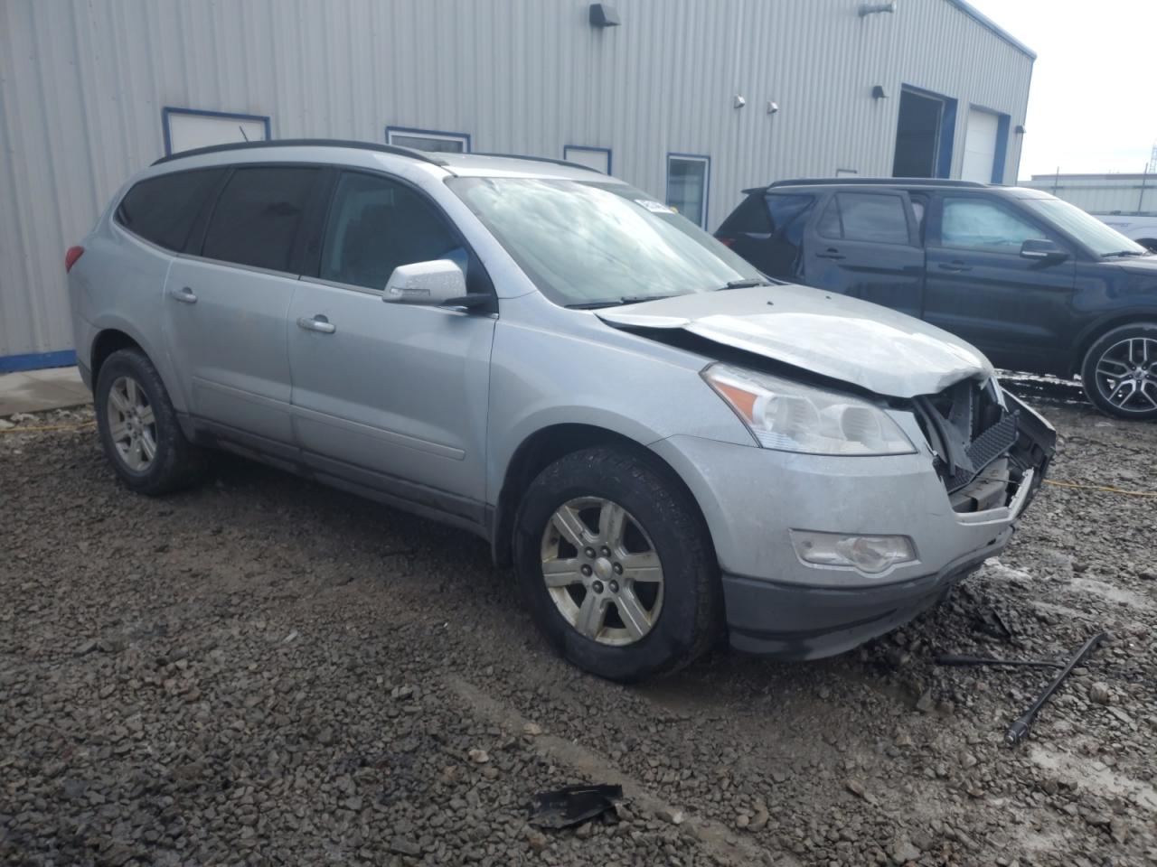 2011 Chevrolet Traverse - Image 4