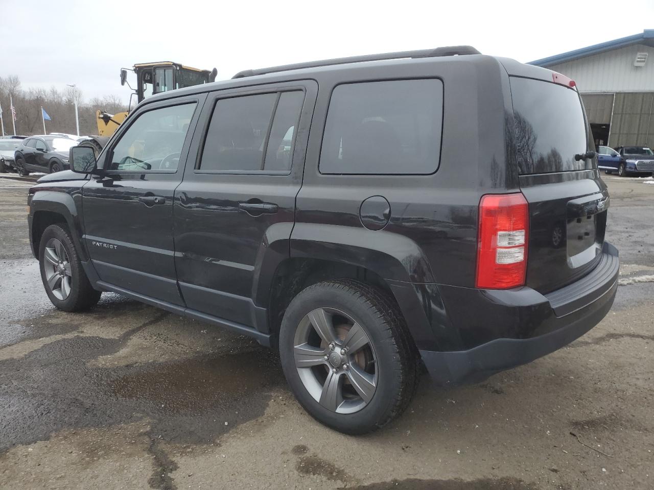 2014 Jeep Liberty (Patriot) - Image 2