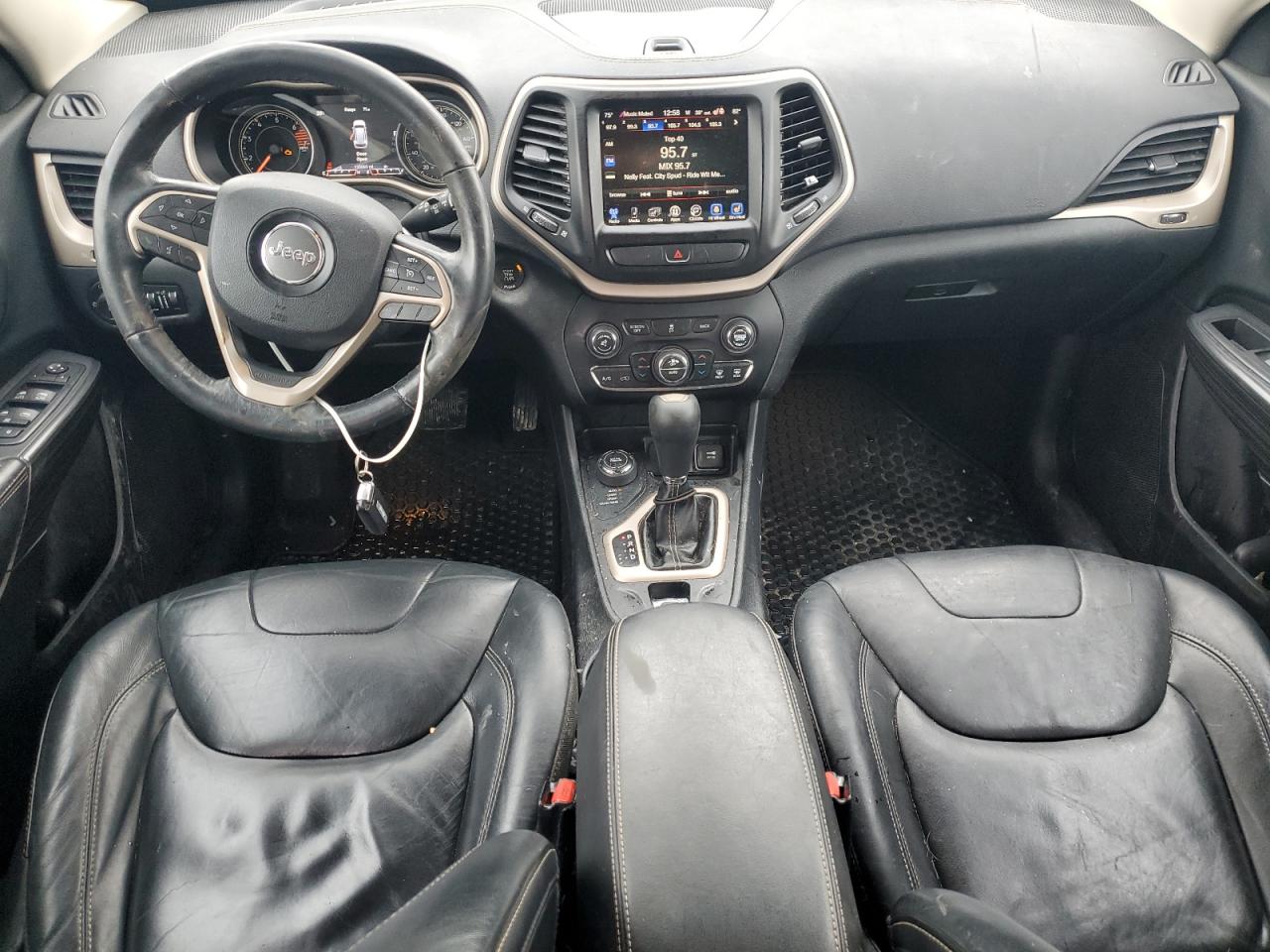 2016 Jeep Grand Cherokee - Image 8