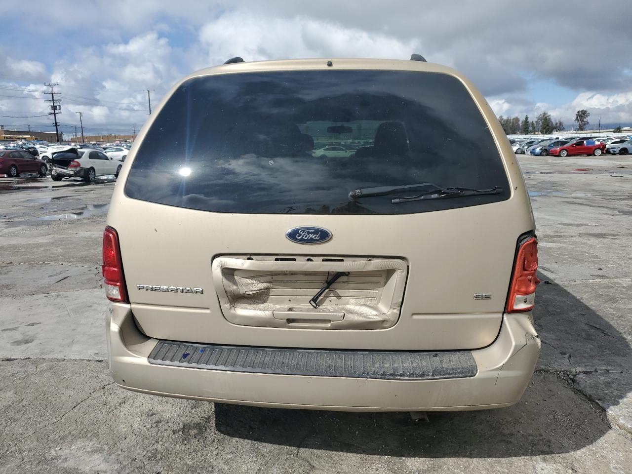 2007 Ford Freestar - Image 6