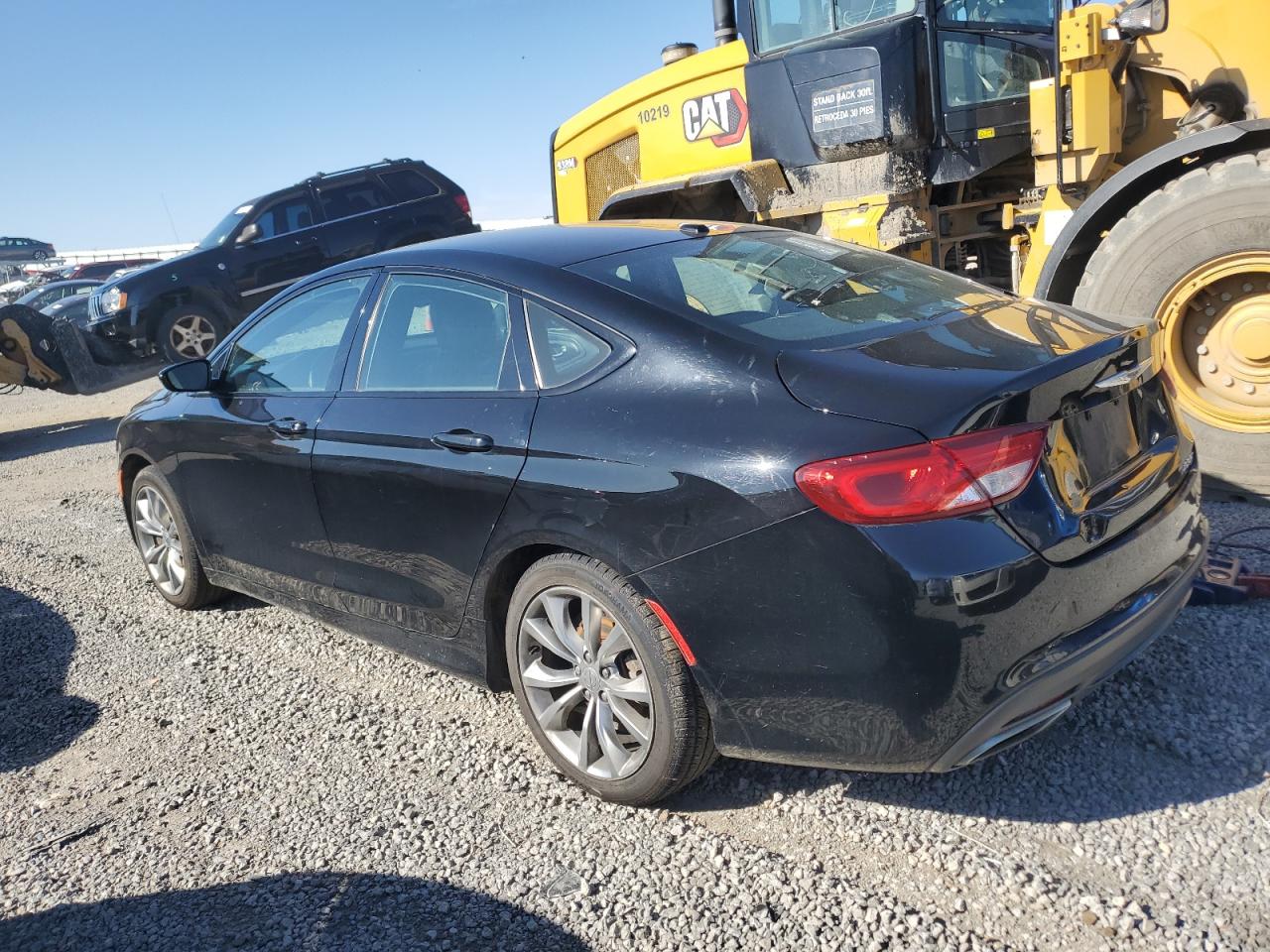 2016 Chrysler 200 - Image 2