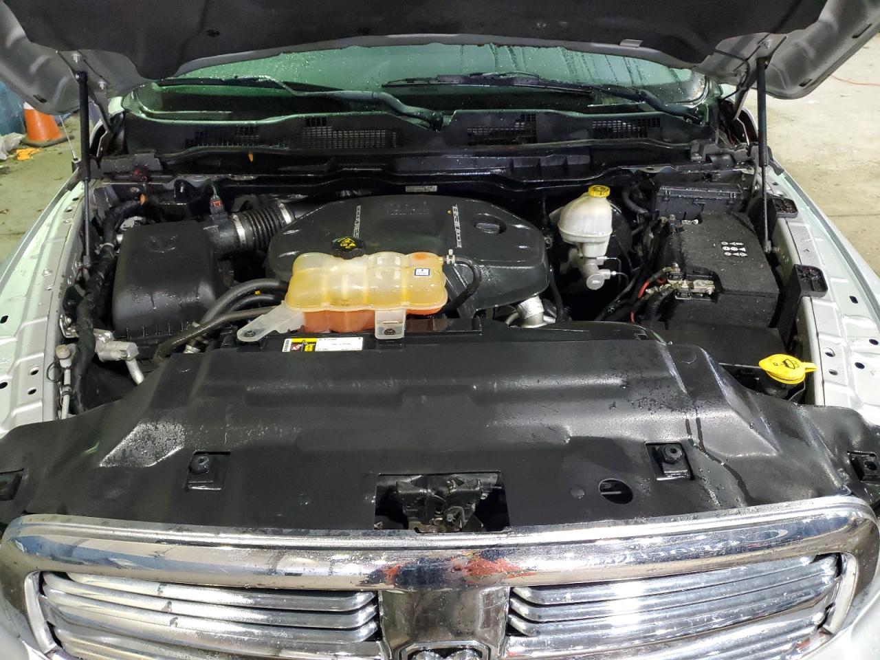 2015 RAM 1500 - Image 11