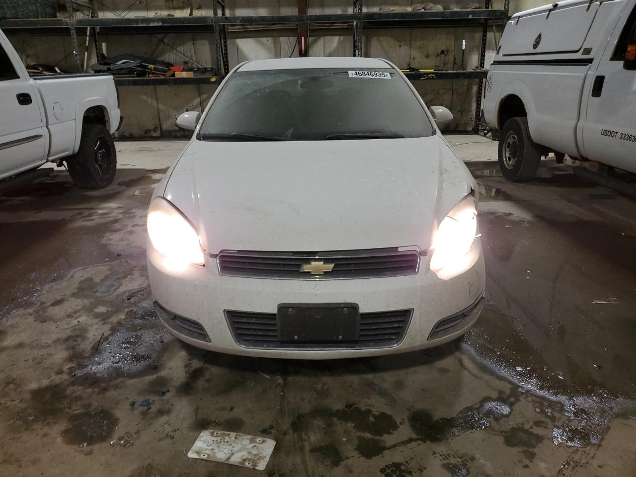 2010 Chevrolet Impala - Image 5