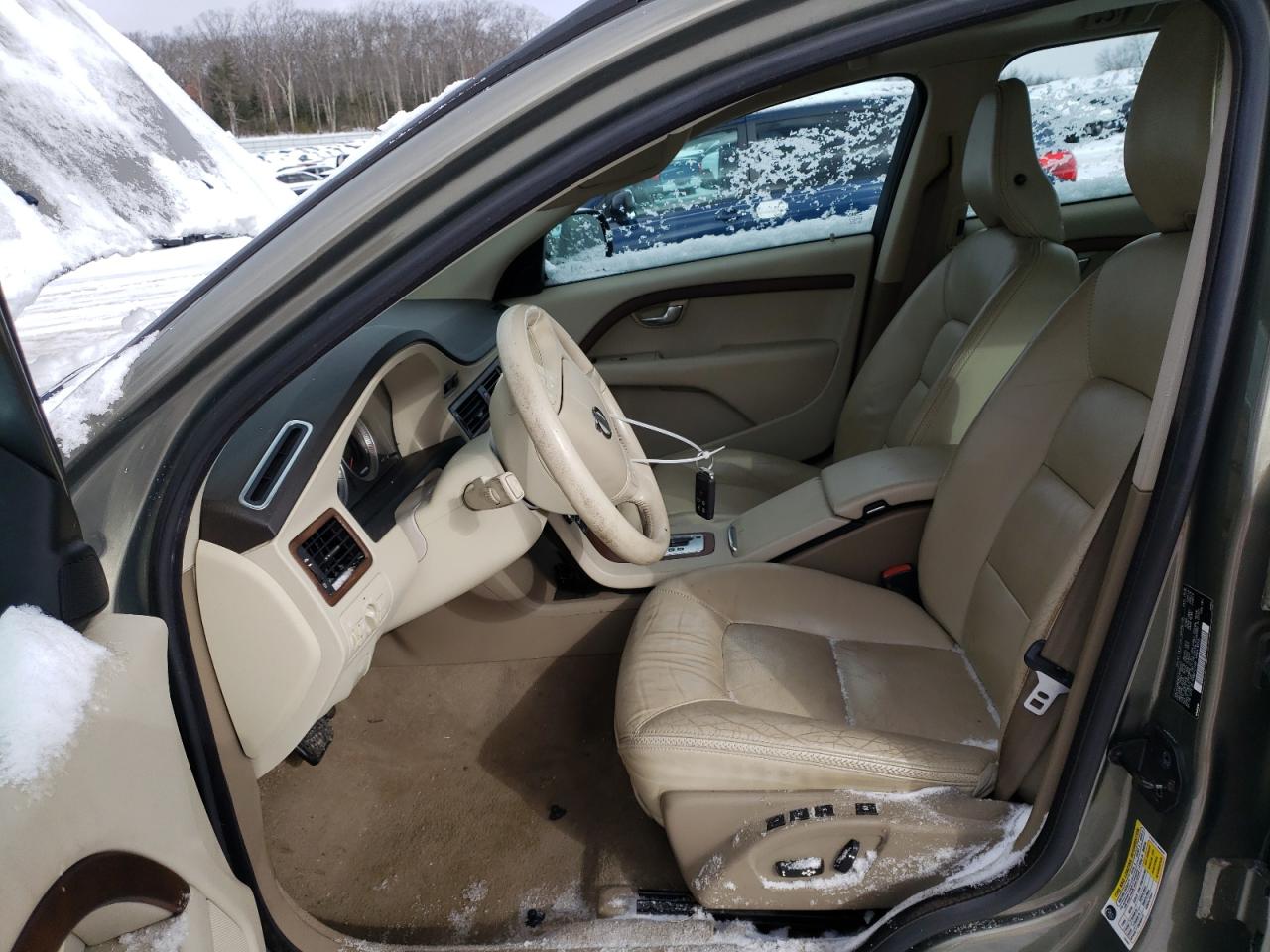 2010 Volvo XC70 - Image 7