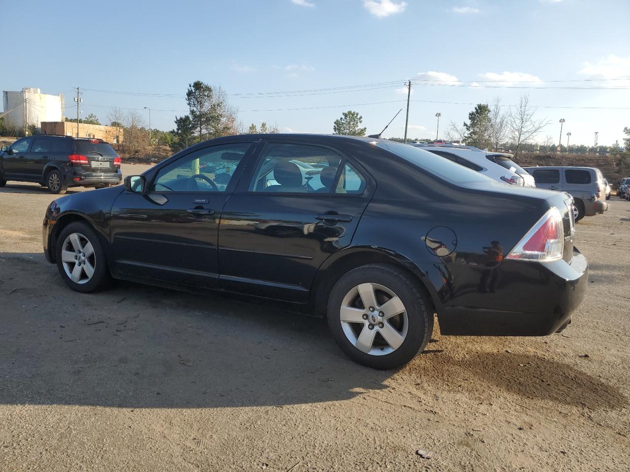 2007 Ford Fusion - Image 2