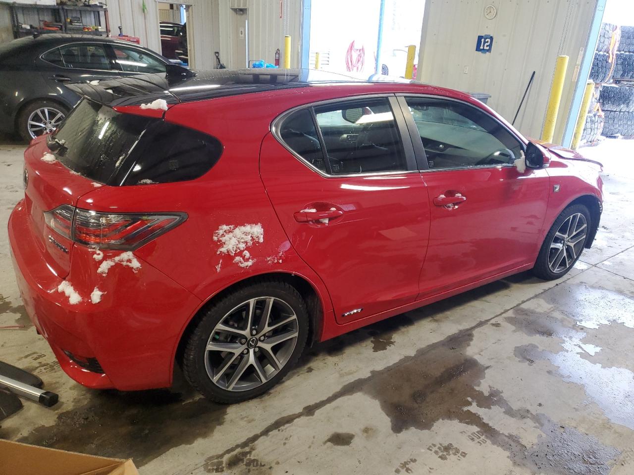 2015 Lexus CT - Image 3