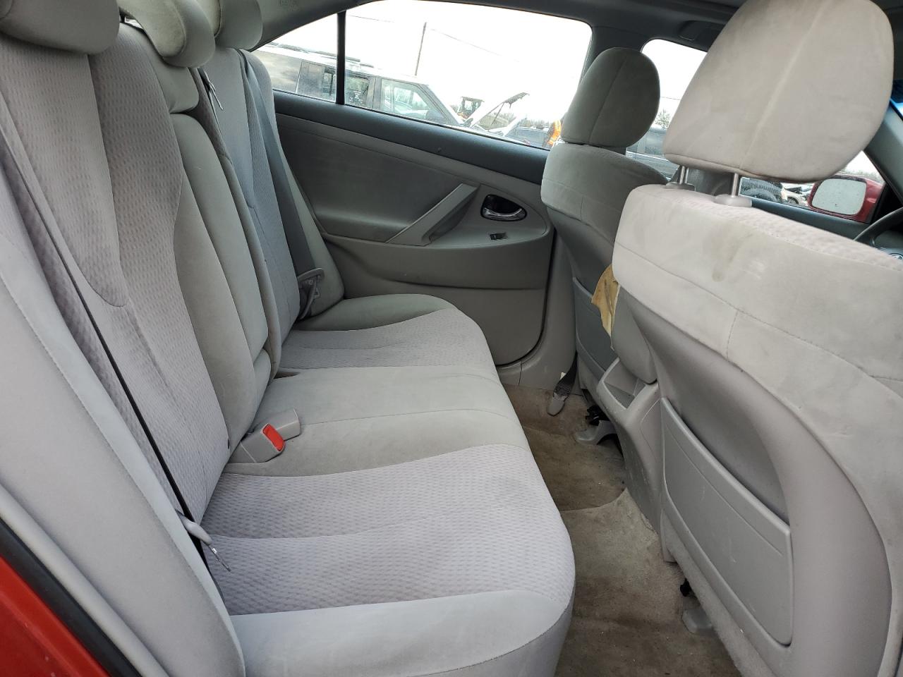 2010 Toyota Camry - Image 10
