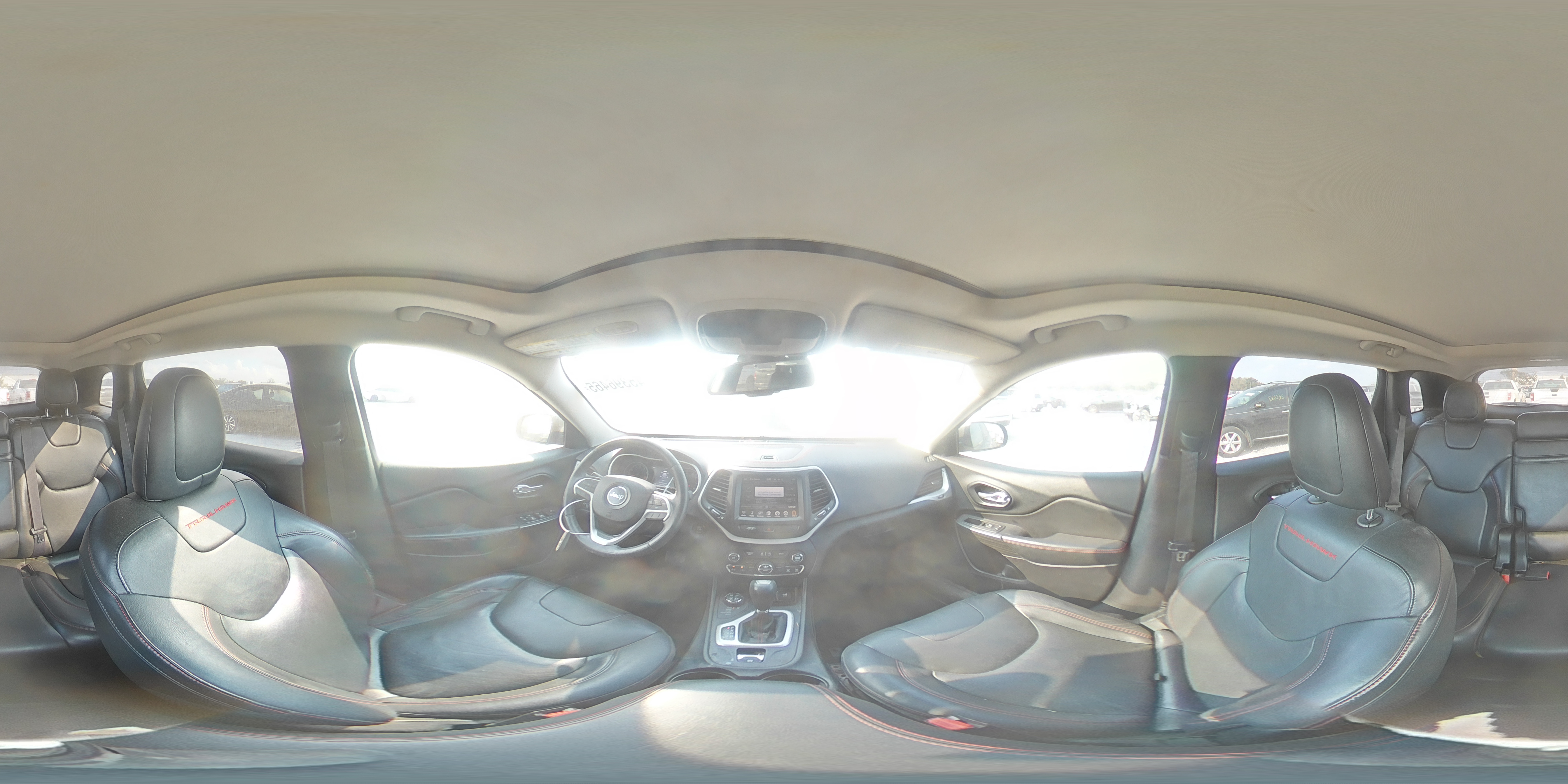 2015 Jeep Cherokee - Image 13