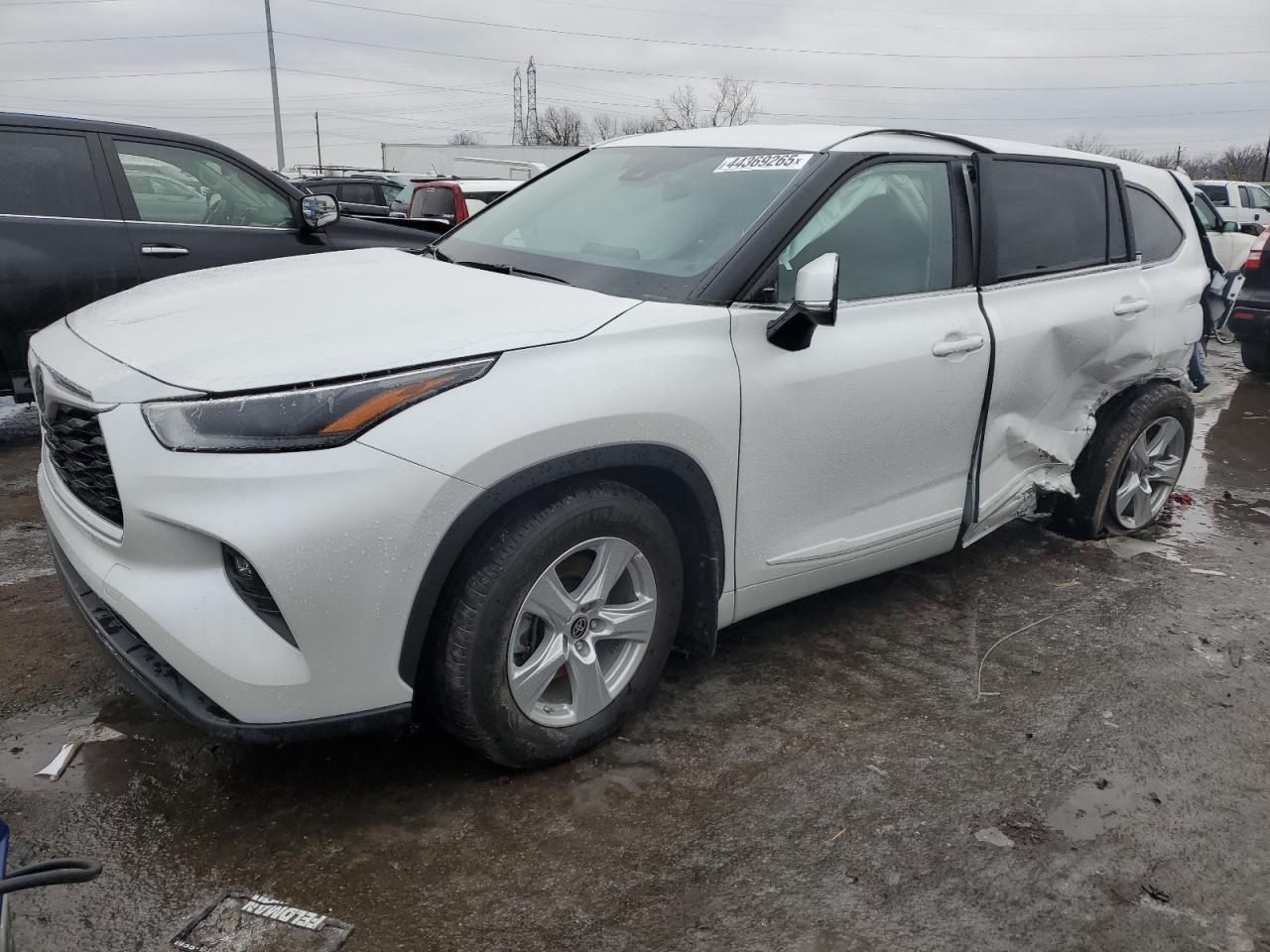 2024 Toyota Highlander Le de vânzare în Woodhaven, MI - Side