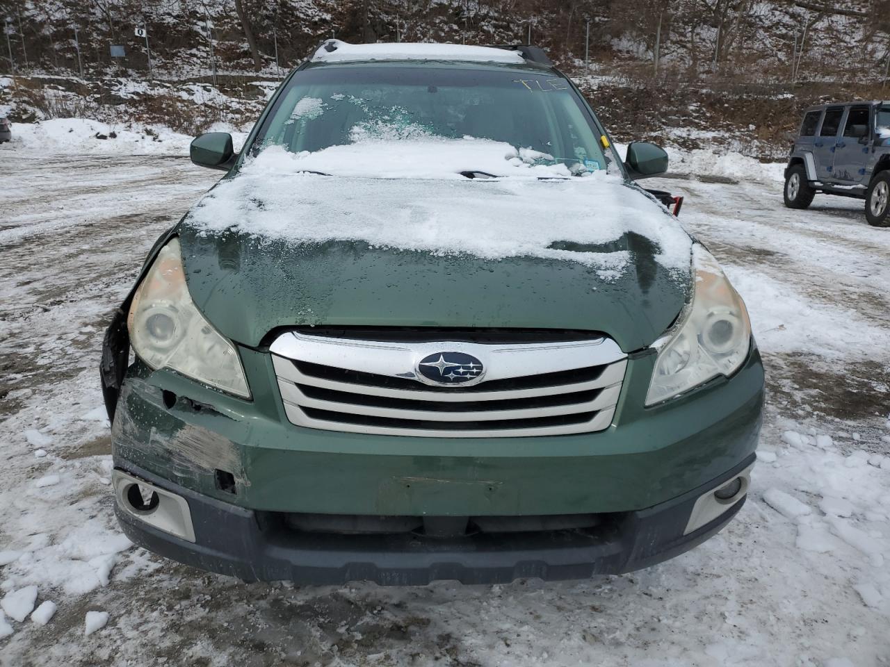 2010 Subaru Outback - Image 5
