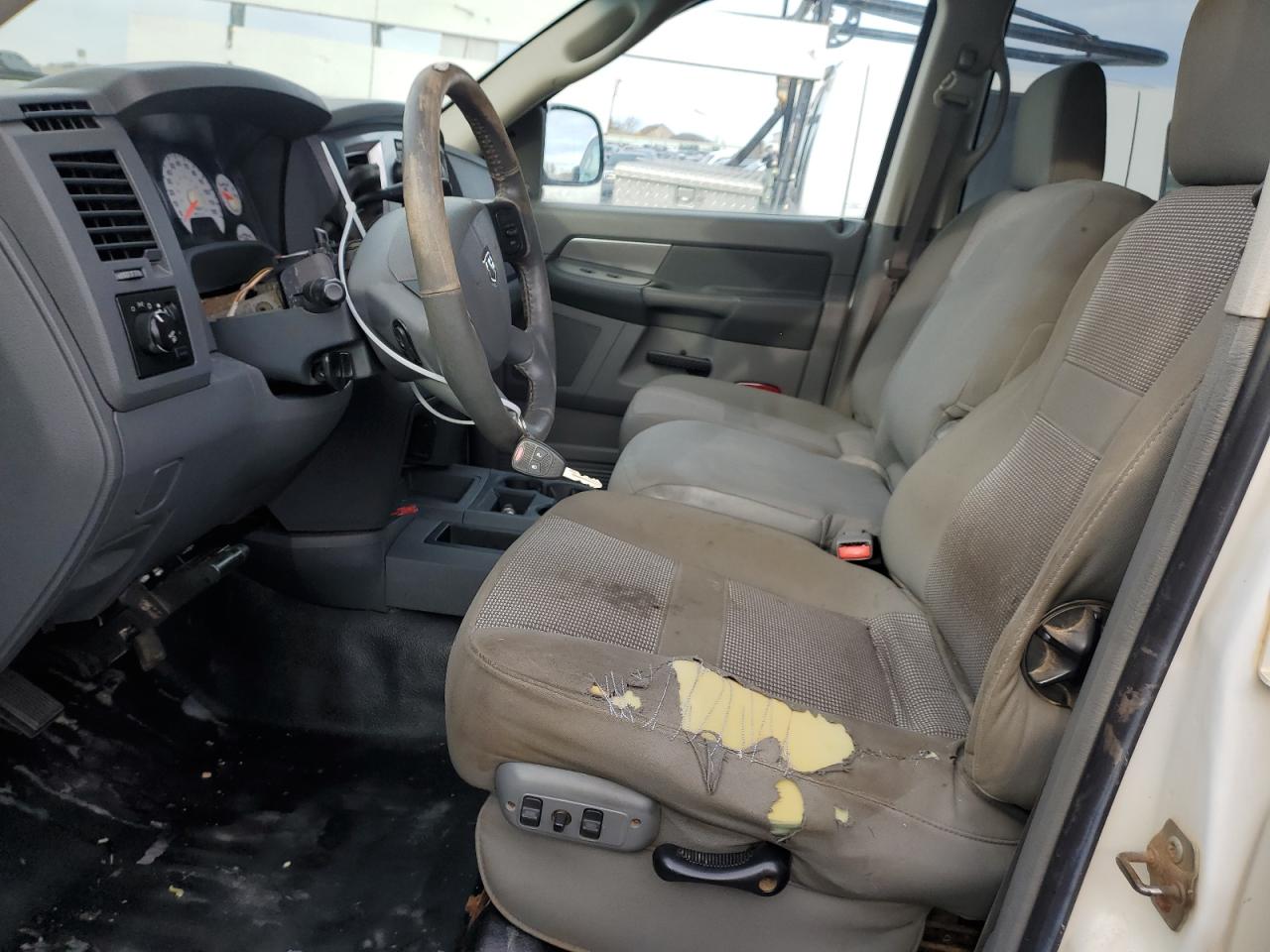 2008 Dodge RAM - Image 7