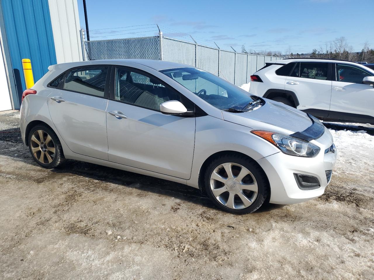 2014 Hyundai Elantra - Image 4