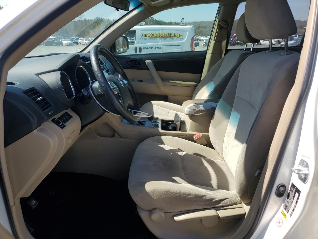 2013 Toyota Highlander - Image 7