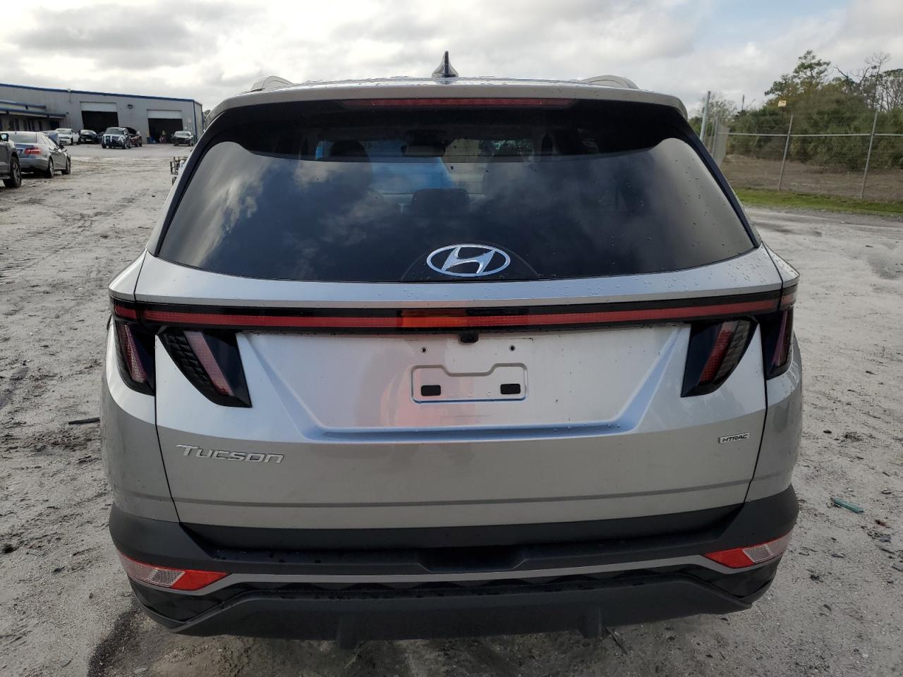 2023 Hyundai Tucson - Image 6