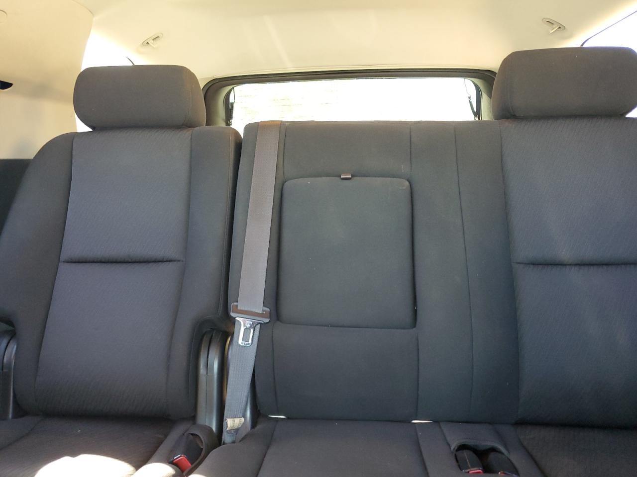 2010 Chevrolet Tahoe - Image 10