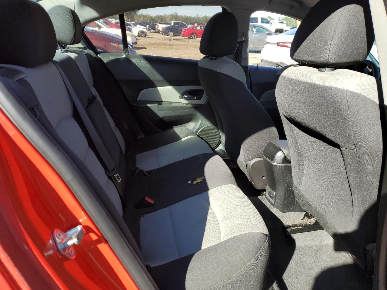 2014 Chevrolet Cruze - Image 10