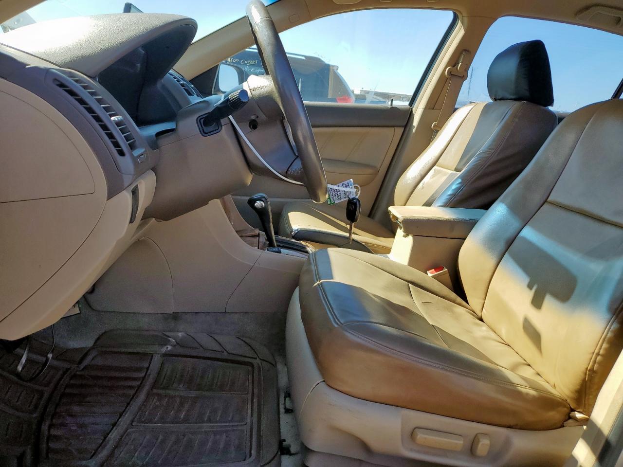 2005 Honda Accord - Image 7