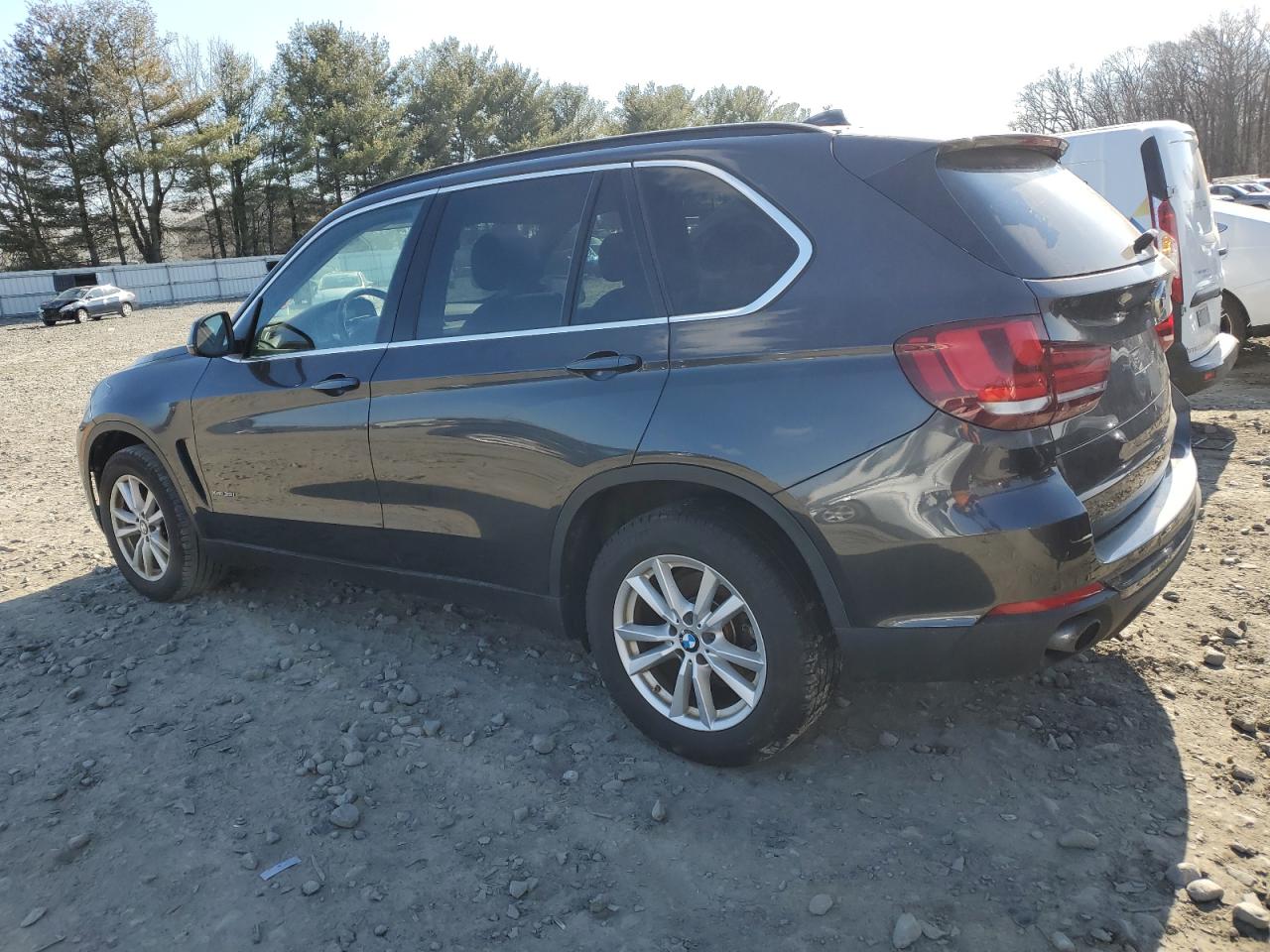 2015 BMW X5 - Image 2