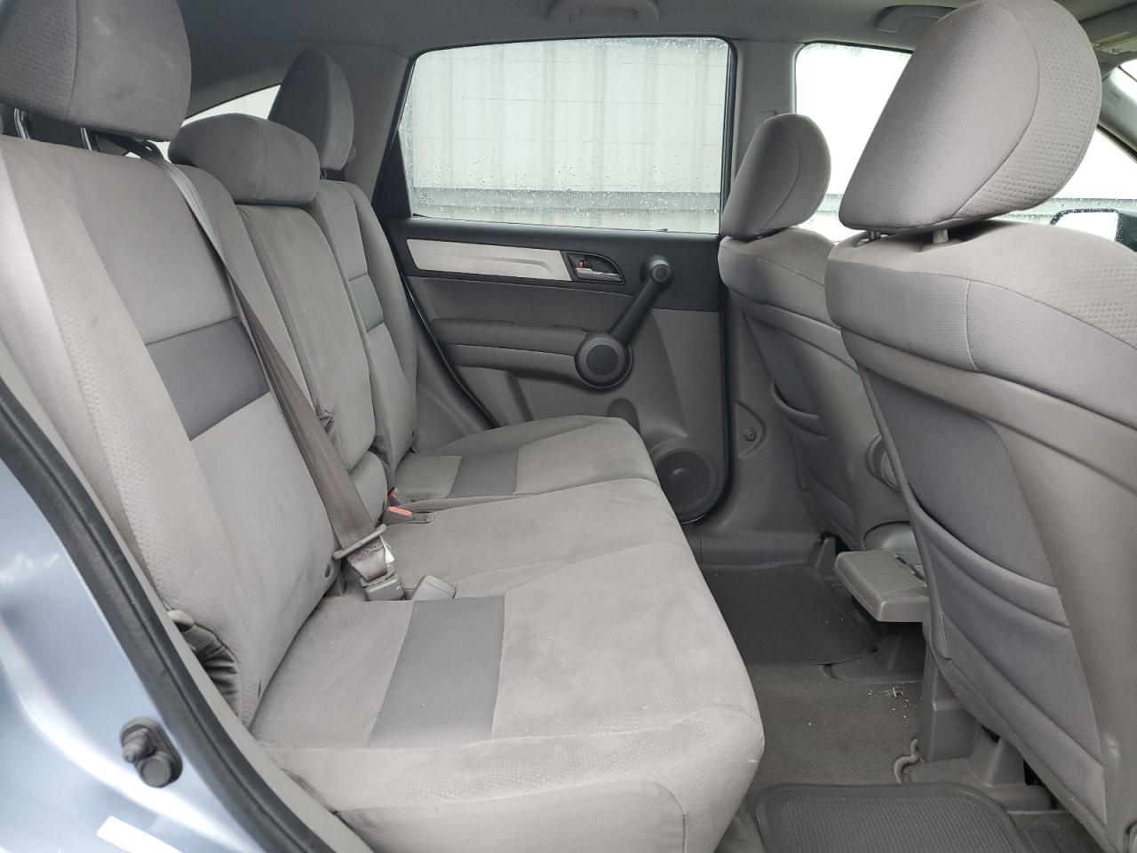 2010 Honda CR-V - Image 11