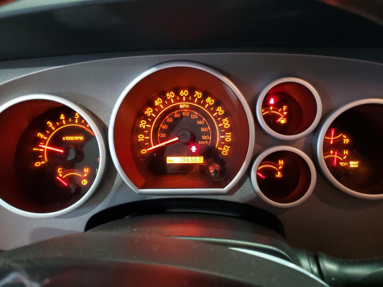 2011 Toyota Tundra - Image 9
