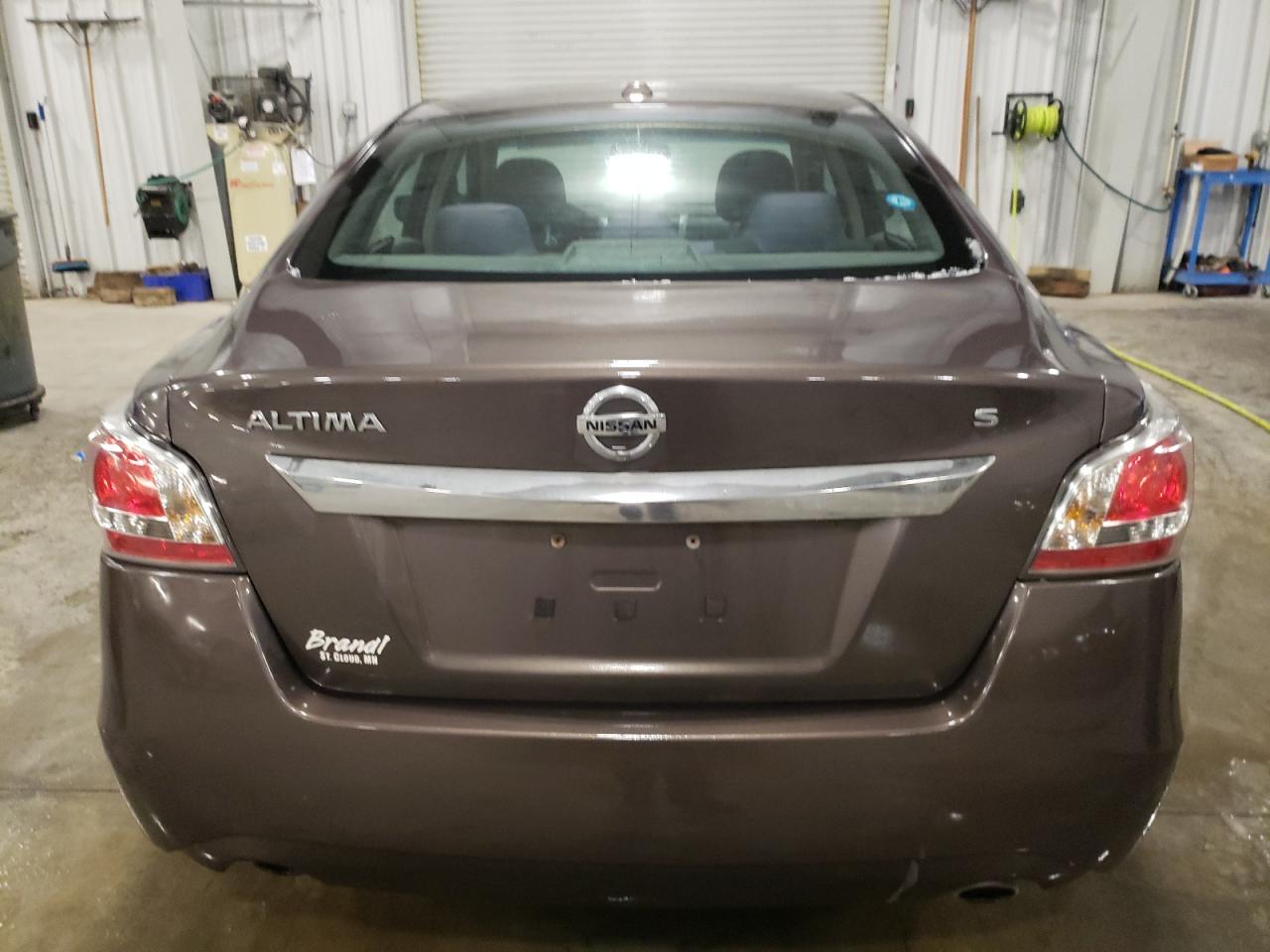 2015 Nissan Altima - Image 6