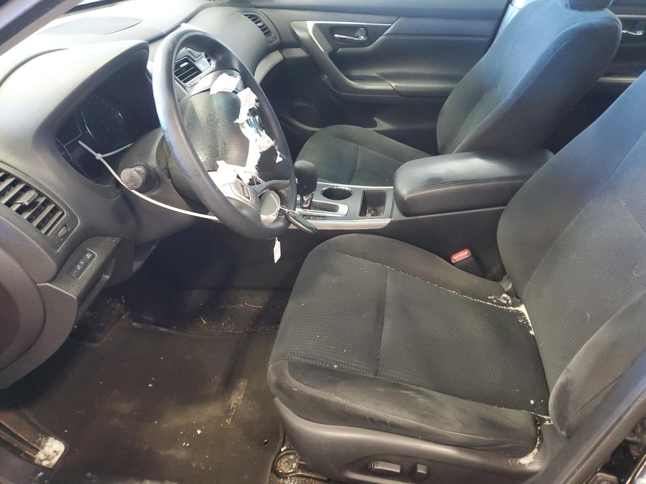 2015 Nissan Altima - Image 7