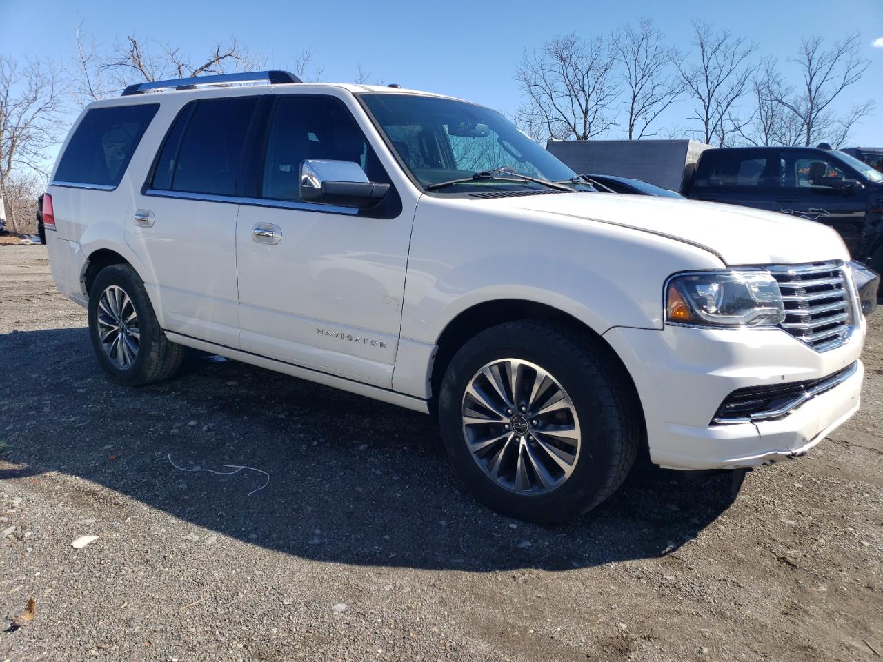 2015 Lincoln Navigator - Image 4
