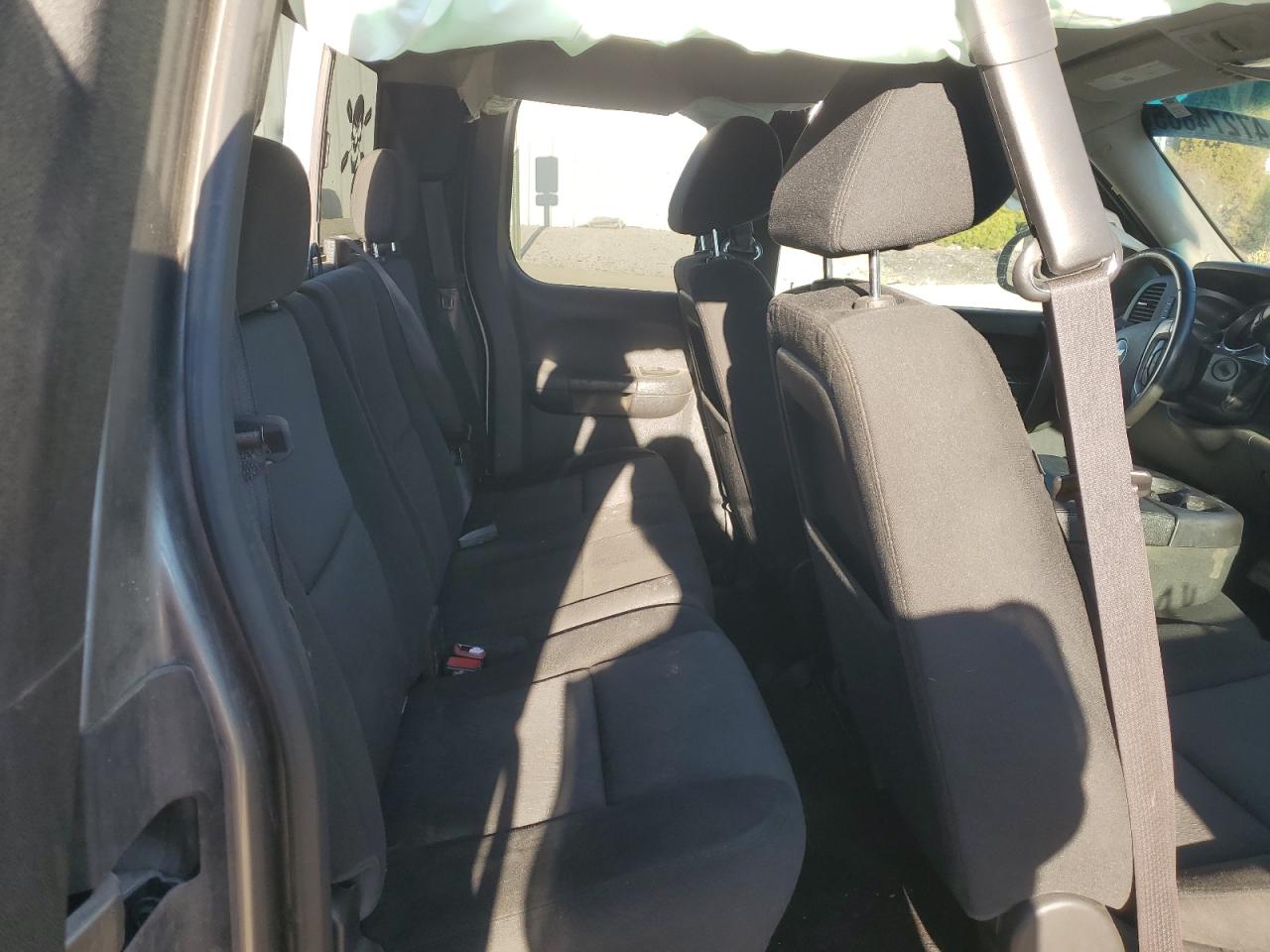 2013 Chevrolet Silverado - Image 10