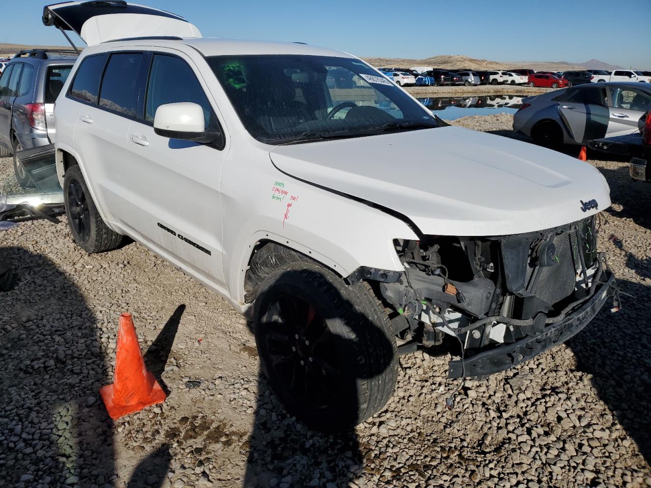 2018 Jeep Grand Cherokee - Image 4
