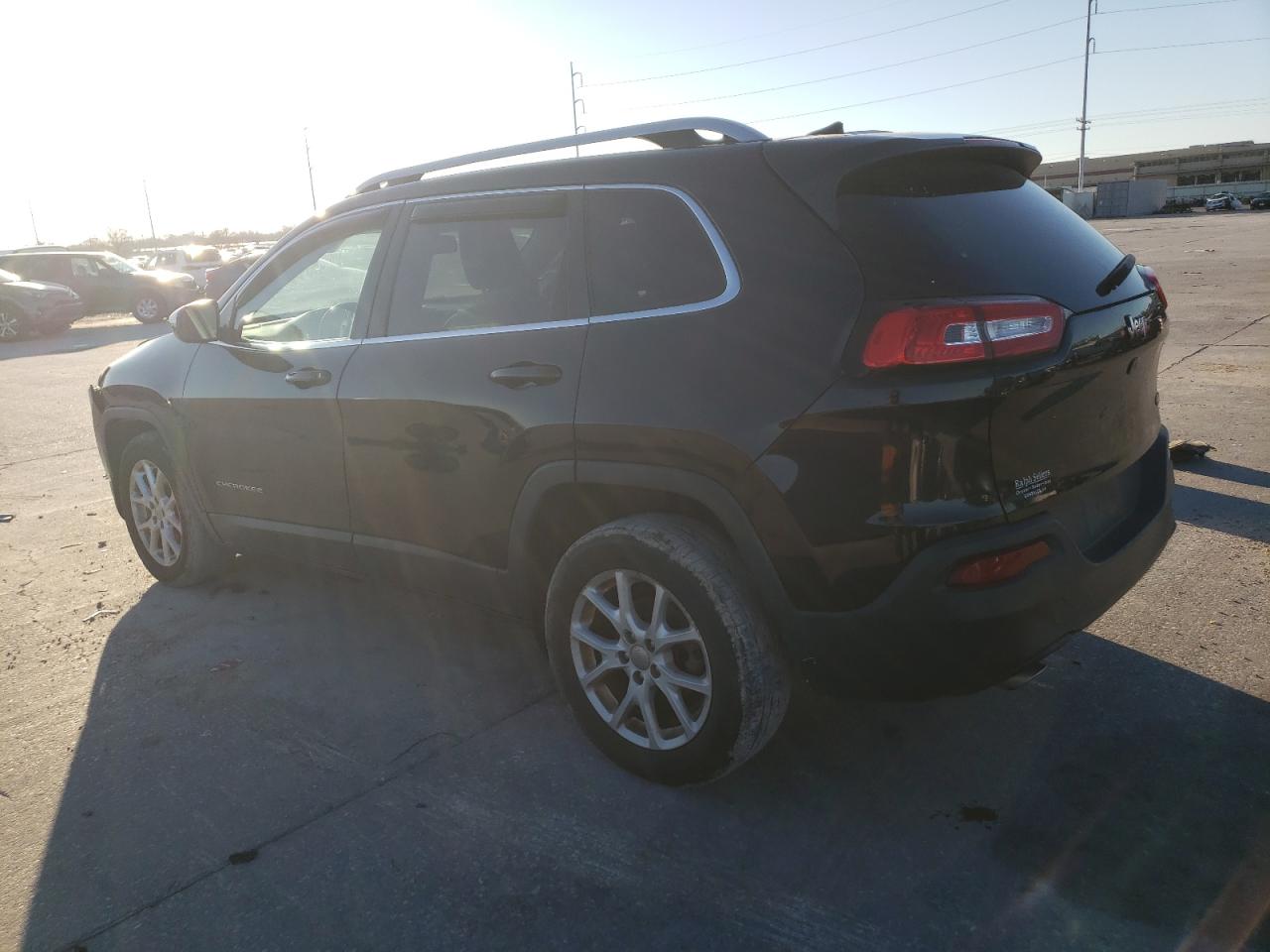 2015 Jeep Grand Cherokee - Image 2