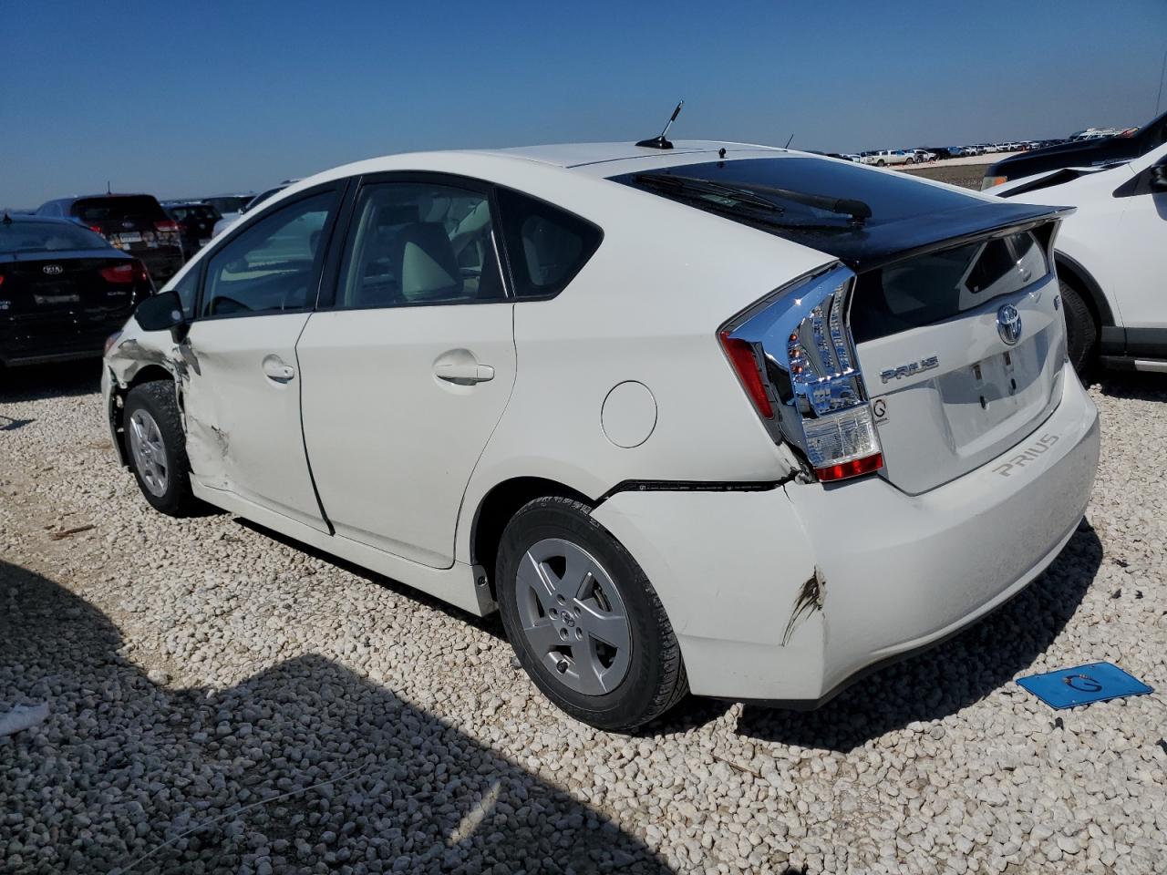2010 Toyota Prius - Image 2