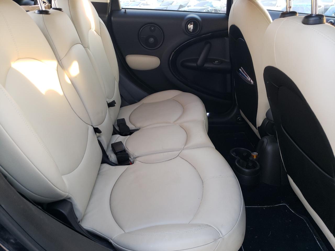 2015 MINI Cooper - Image 10
