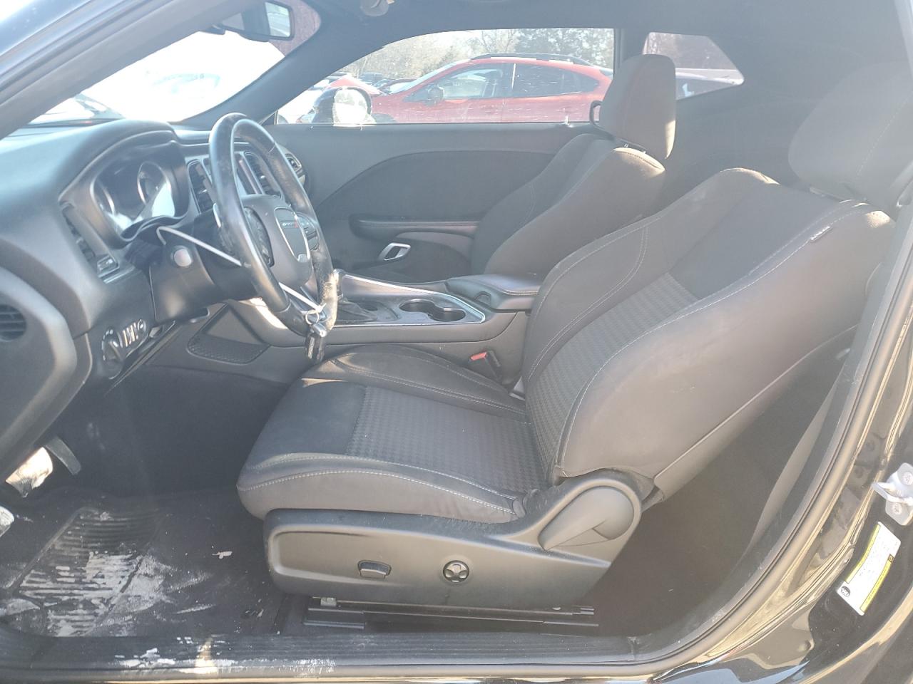 2018 Dodge Challenger - Image 7